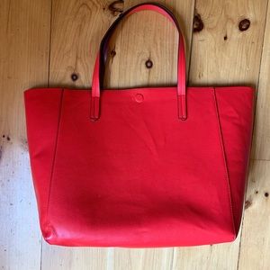 Large tote